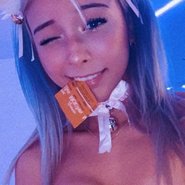 Слив Izzy Bunnies