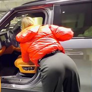 Слив Елены Лисовской