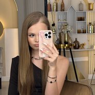 Слив Миланы Стар