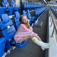 Слив Миланы Стар