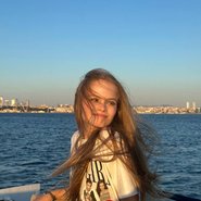 Слив Миланы Стар