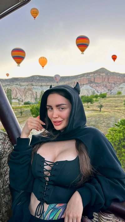 Тома Жданова