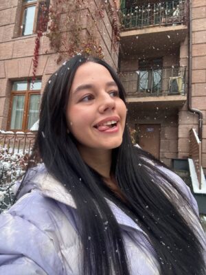 Полина Хлеб