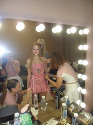 Милана Стар